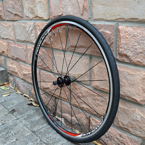 700 25 tires